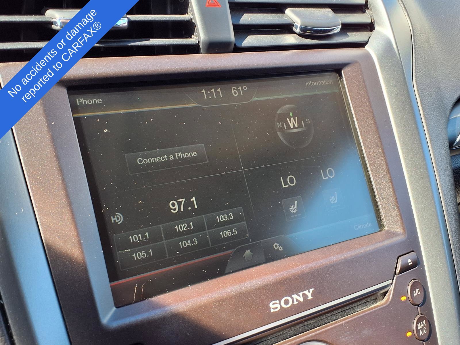 Used 2016 Ford Fusion Titanium FWD image 21