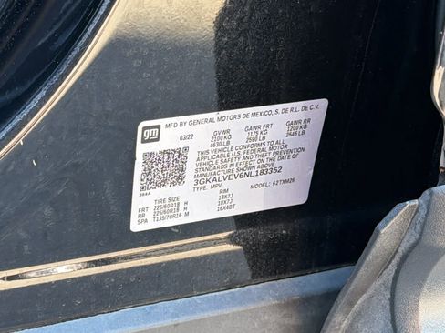Used 2022 GMC Terrain SLT AWD/4WD image 29