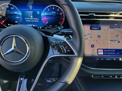 Certified 2025 Mercedes-Benz E 350 Sedan image 19