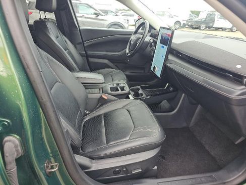 Used 2025 Ford Mustang Mach-E Premium AWD/4WD image 2