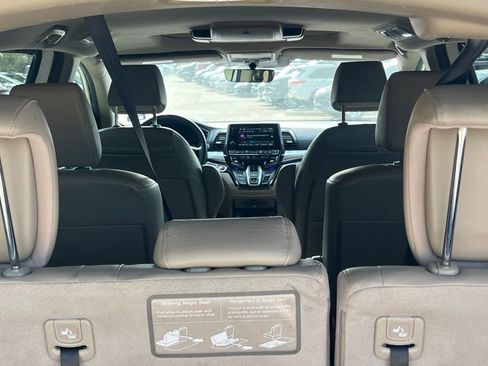 Used 2020 Honda Odyssey Elite image 15