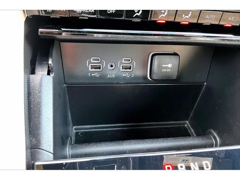 Certified 2025 Jeep Grand Cherokee Limited RWD image 26