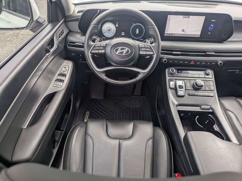 Used 2024 Hyundai Palisade Limited FWD image 17
