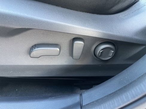 New 2025 Subaru Outback Premium image 13