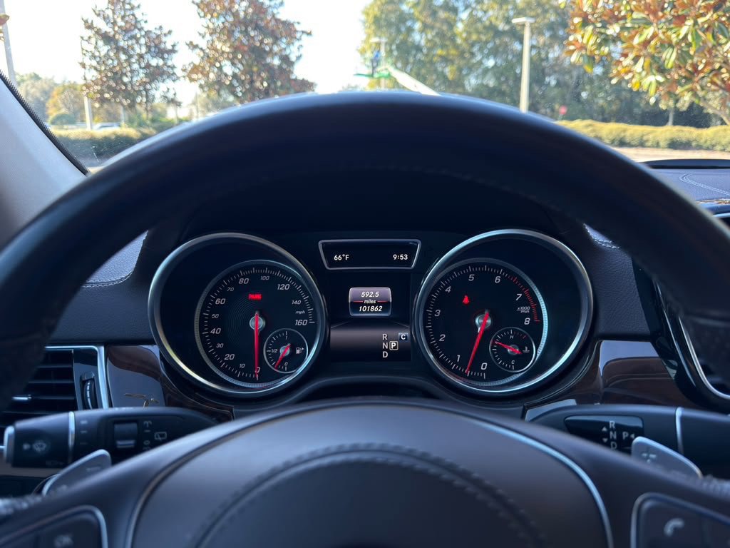 Used 2019 Mercedes-Benz GLS 450 4MATIC image 17