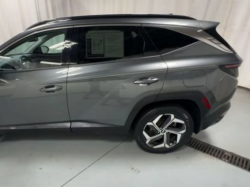 Used 2022 Hyundai Tucson Limited AWD/4WD image 5