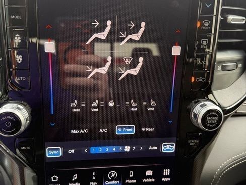 Used 2023 RAM 1500 Limited w/ Bed Utility Group image 17