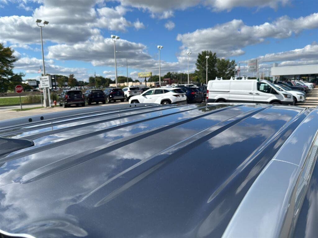 Used 2017 Mitsubishi Outlander SEL AWD/4WD image 19