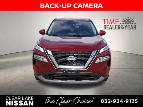 Used 2023 Nissan Rogue SV FWD image 2