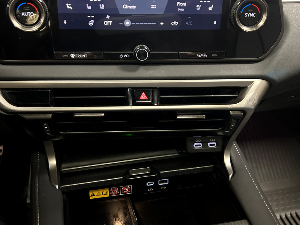 Certified 2024 Lexus RX 350 F Sport w/ Technology Package AWD/4WD image 17