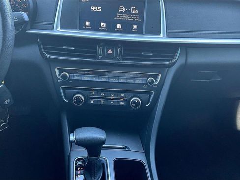 Used 2019 Kia Optima LX FWD image 16