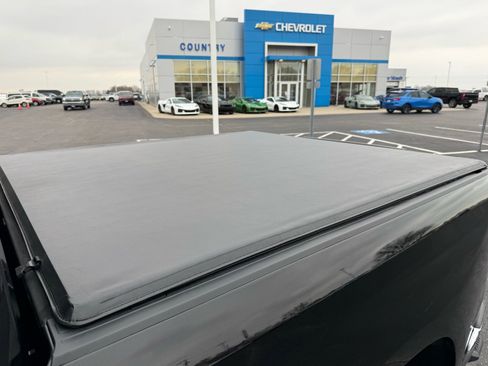 Used 2022 Chevrolet Silverado 1500 LTZ w/ LTZ Premium Package image 12