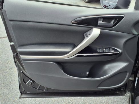 Used 2024 Mitsubishi Eclipse Cross LE image 7