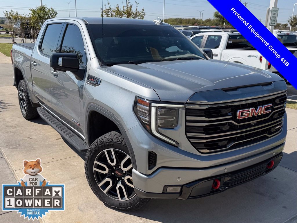 Used 2023 GMC Sierra 1500 AT4 w/ AT4 Premium Package AWD/4WD image 4