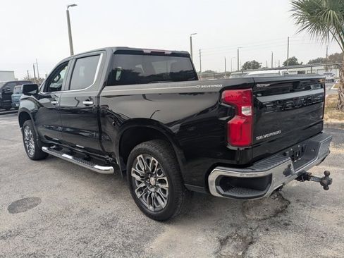 Used 2023 Chevrolet Silverado 1500 LTZ w/ Z71 Off-Road Package image 7