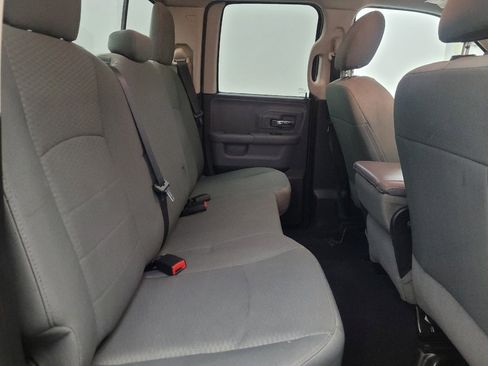 Used 2016 RAM 1500 Classic SLT image 19