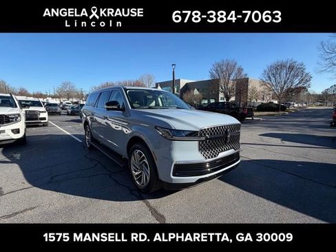 New 2025 Lincoln Navigator L Reserve image 1