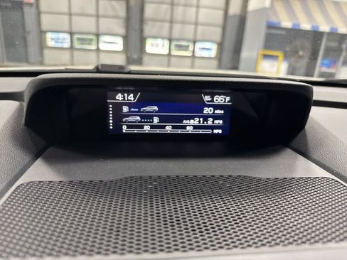 Used 2021 Subaru Ascent Limited w/ Technology Package AWD/4WD image 19