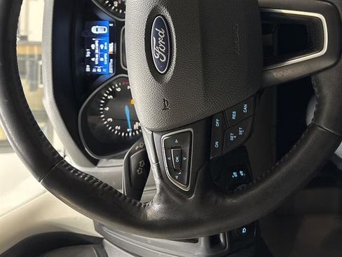 Used 2016 Ford Focus SE w/ SE Cold Weather Package image 13