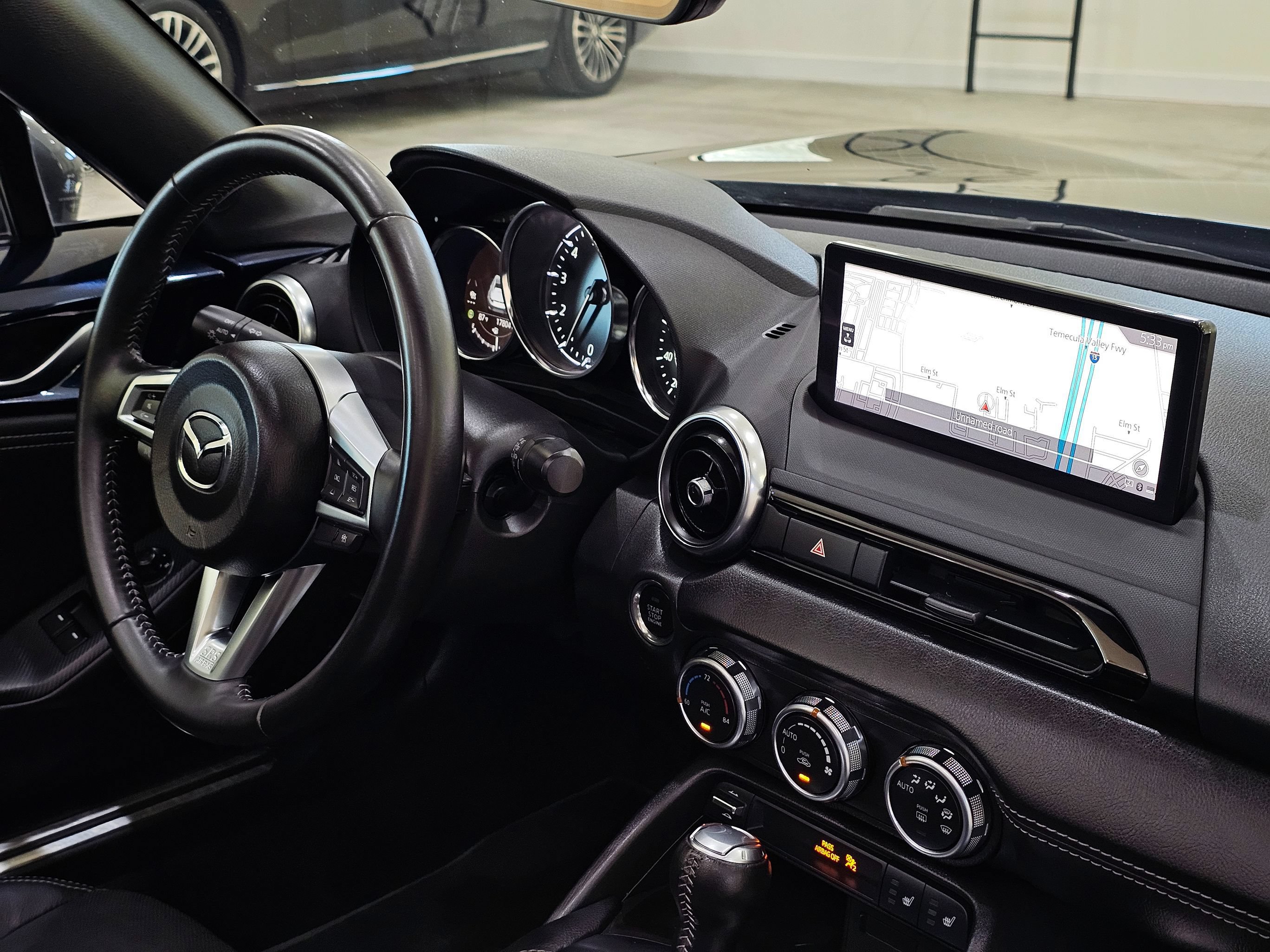 Used 2025 MAZDA MX-5 Miata RF Grand Touring RWD image 33