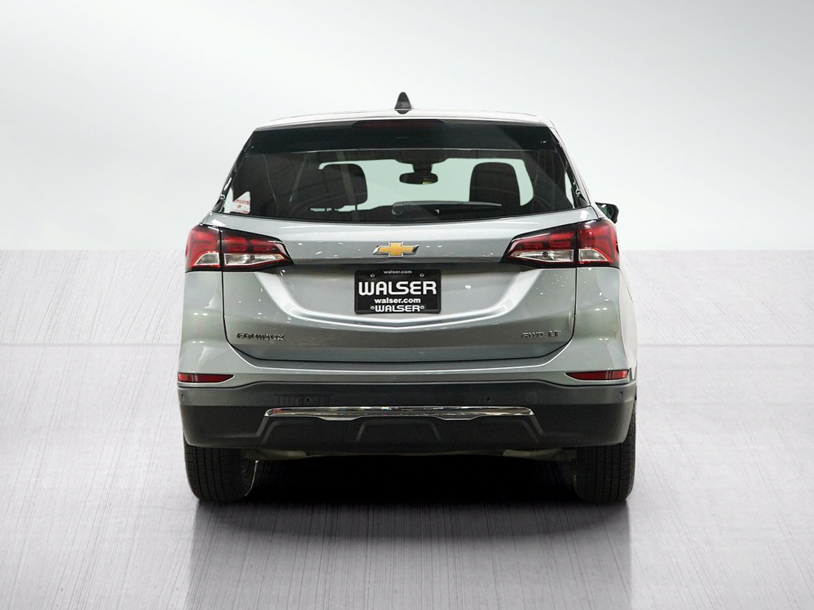 Used 2023 Chevrolet Equinox LT AWD/4WD image 4