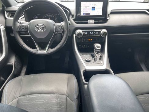 Certified 2024 Toyota RAV4 SE w/ Convenience Package AWD/4WD image 9