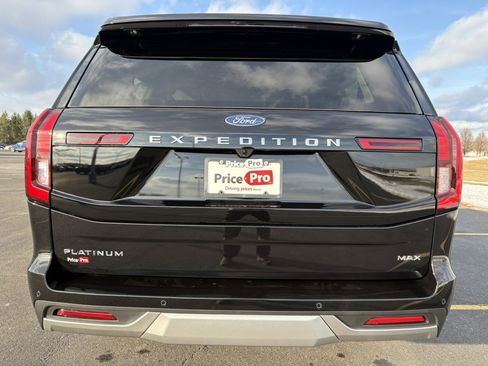 New 2026 Ford Expedition Max Platinum w/ Platinum Ultimate Package image 7