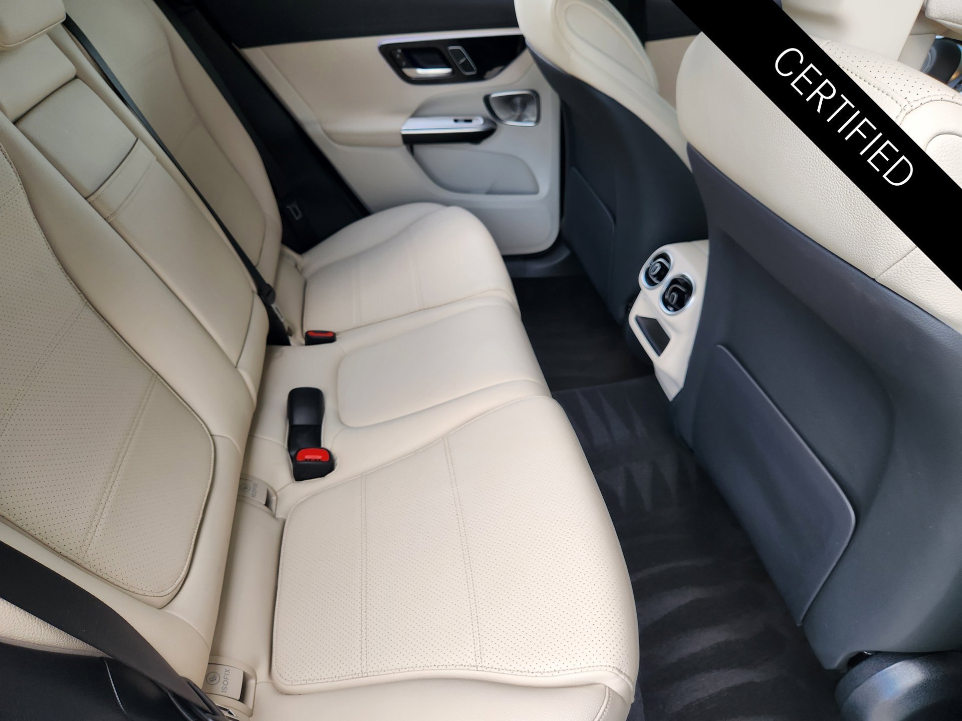 Certified 2024 Mercedes-Benz GLC 300 4MATIC image 31