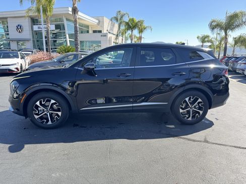 Used 2024 Kia Sportage EX FWD image 7