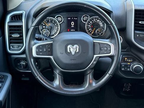 Used 2020 RAM 1500 Big Horn AWD/4WD image 14