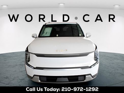 New 2026 Kia EV9 Light image 2