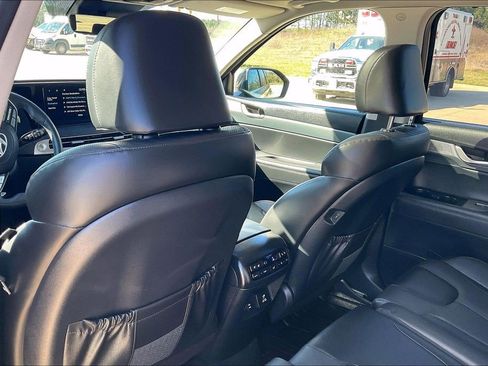 Used 2023 Hyundai Palisade SEL image 35