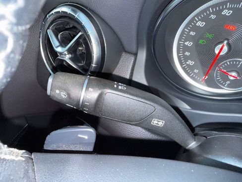 Used 2018 Mercedes-Benz CLA 250 image 45