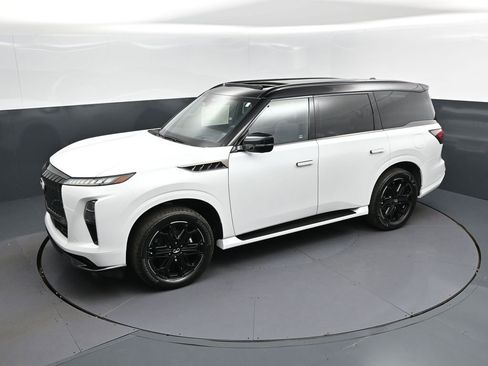 New 2026 INFINITI QX80 4WD image 34