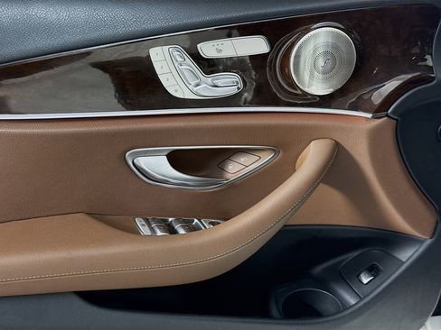 Used 2022 Mercedes-Benz E 350 Sedan w/ AMG Line Exterior image 24