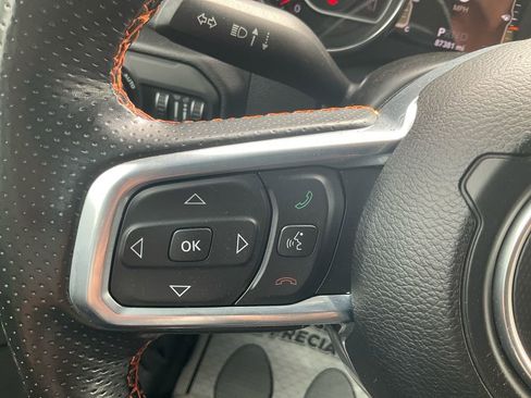 Used 2022 Jeep Gladiator Mojave w/ LED Lighting Group AWD/4WD image 19