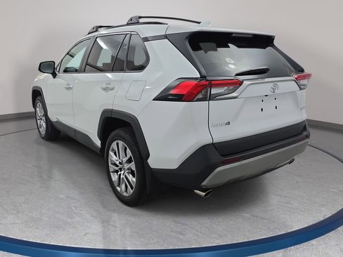 Used 2025 Toyota RAV4 Limited w/ Weather Package image 7