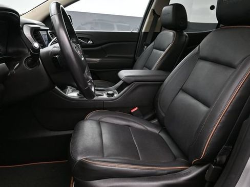 Used 2019 GMC Acadia SLT AWD/4WD image 10