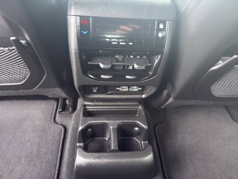 Used 2024 Jeep Grand Cherokee L Altitude image 30