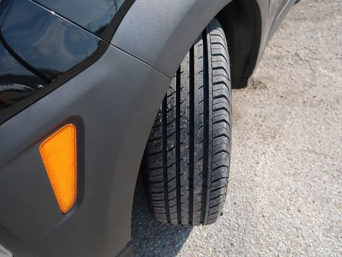 Used 2019 Hyundai Kona SE image 37