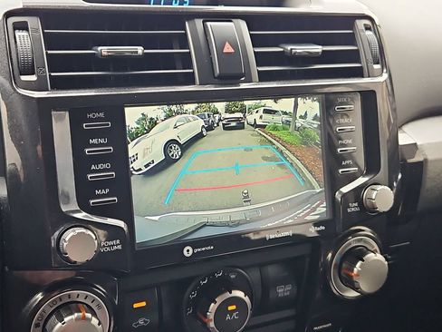 Used 2020 Toyota 4Runner TRD Off-Road Premium w/ Moonroof Package AWD/4WD image 24