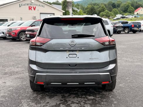 Used 2026 Nissan Rogue SL AWD/4WD image 6