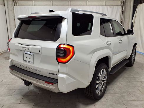 New 2026 Toyota 4Runner Limited AWD/4WD image 9
