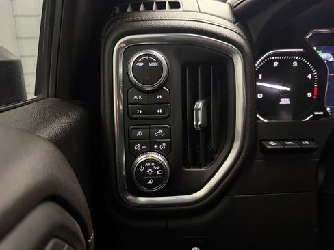 Used 2023 GMC Sierra 2500 AT4 w/ AT4 Premium Plus Package AWD/4WD image 35