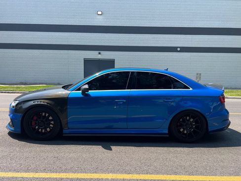 Used 2017 Audi RS 3 w/ Technology Package AWD/4WD image 2
