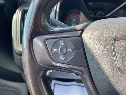 Used 2015 GMC Canyon SLE w/ All-Terrain Adventure Package image 15