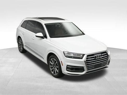 Used 2018 Audi Q7 3.0T Prestige image 56