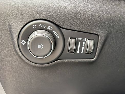 New 2026 Jeep Compass Limited AWD/4WD image 23