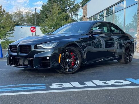 Used 2024 BMW M2 w/ Lighting Package RWD image 9