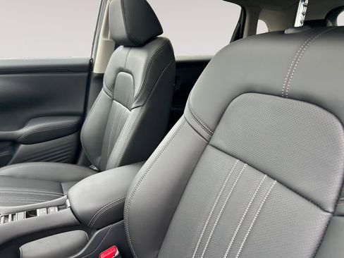 New 2026 Honda HR-V EX-L image 15